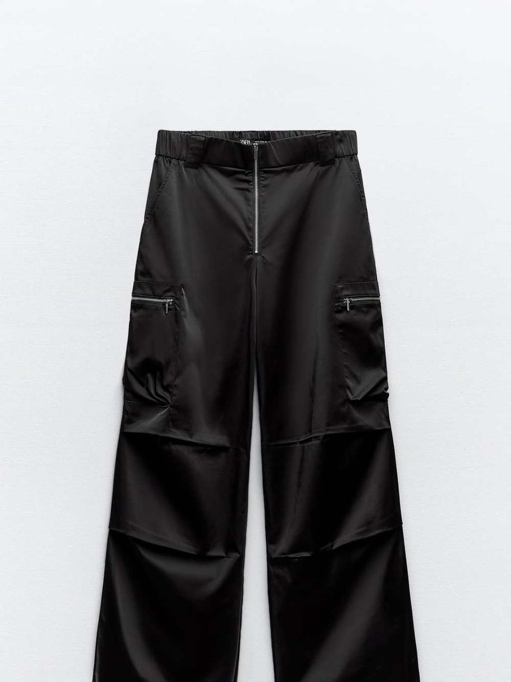 Black Wide-Leg Cargo Pants
